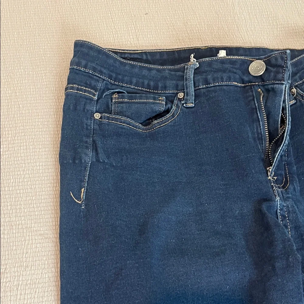Elegant Dark Blue Skinny Jeans - Picture 6 of 9